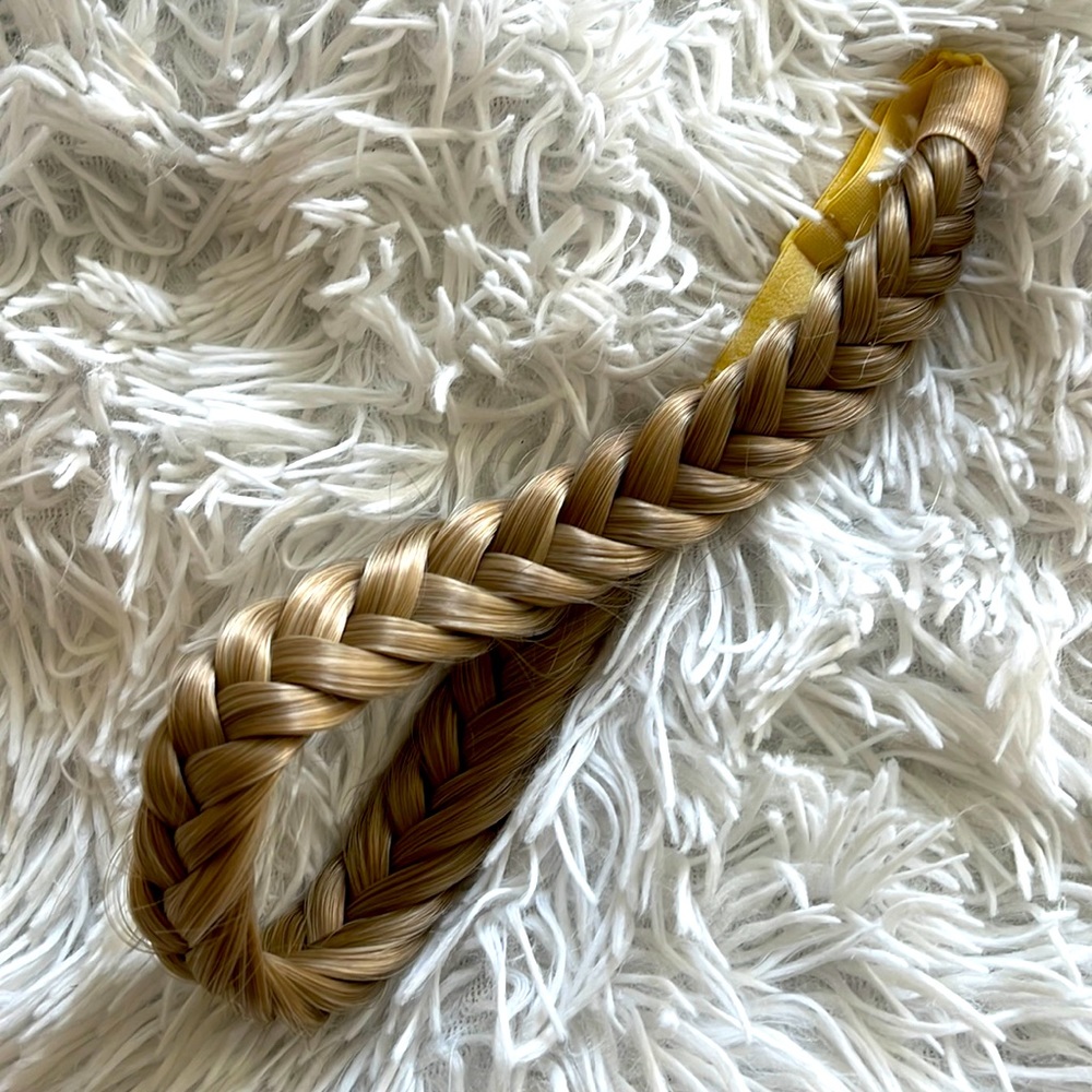 Madison Braids Women's Headband Hair Braid Natural  Extension Ashy Highlighted